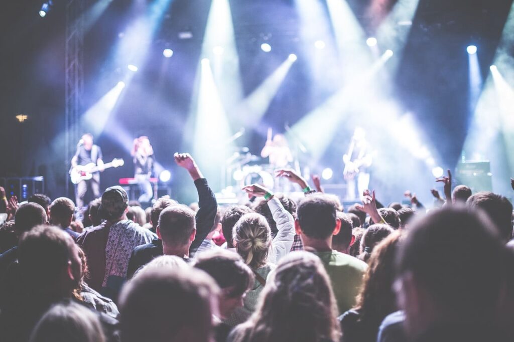 A história dos festivais de música no Brasil